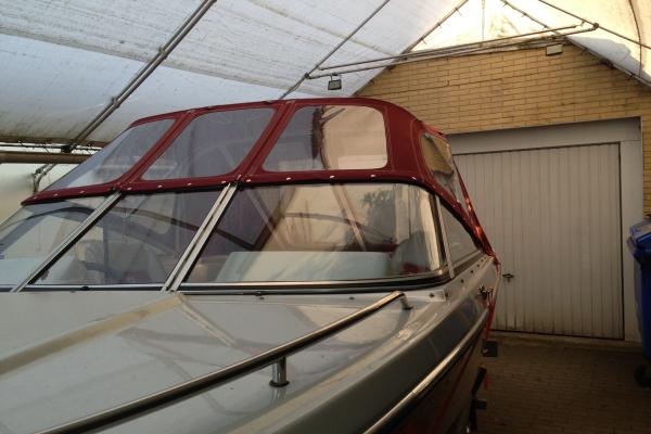 SP3 Sportbootverdeck mit 3 Bügeln