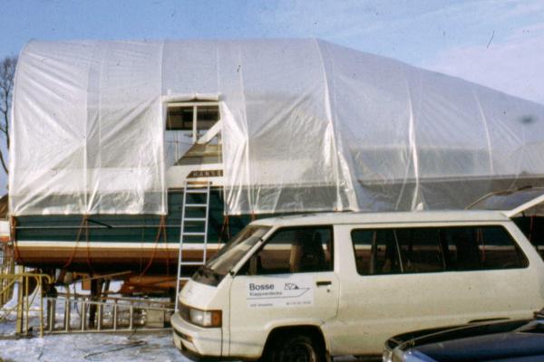 Winterplane mit Gestell 